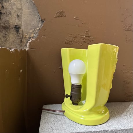 VINTAGE  50'S TV PLANTER CERAMIC LAMP