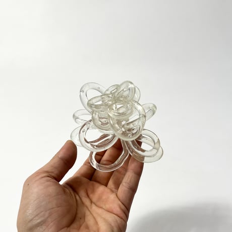 USED CLEAR PLASTICS FLOWER FROG