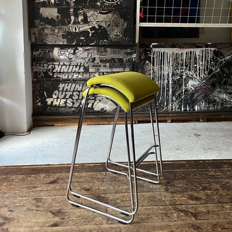 JAPAN USED  STAINLESS FRAME FABRIC HIGH STOOL