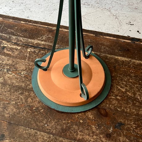 USED IRON FRAME CERAMIC FLOOR LAMP