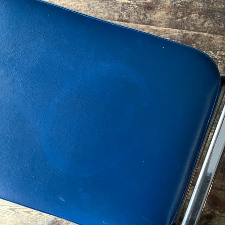 USED STACKING VINYL STOOL