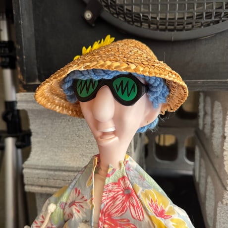 USED “HALLMARK SHOEBOX / MAXINE” DOLL