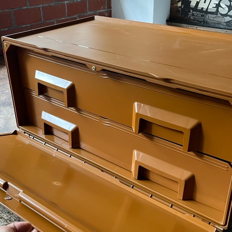 USED  “TUPPERWARE" MULTI ORGANIZER / SUPER CHEST WIDE