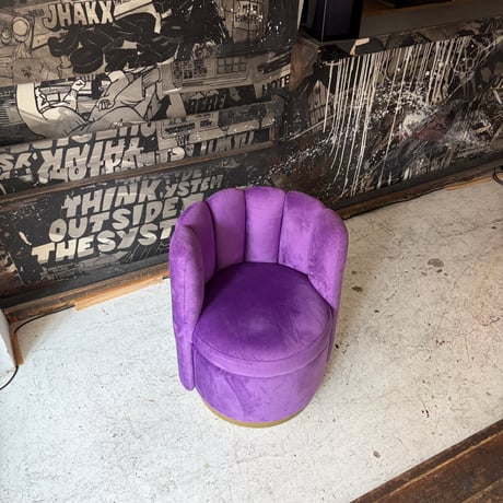 USED  IRON FRAME FABRIC LOUNGE CHAIR