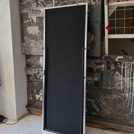 USED STEEL FRAME STAND MIRROR