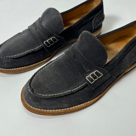 USED "MANFIELD" SUEDE LOAFERS