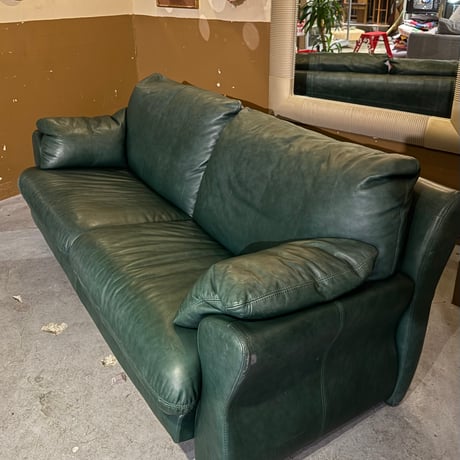 USED LEATHER 2.5P SOFA