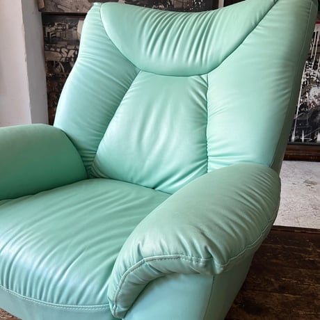 USED VINYL LEATHER 1P SOFA