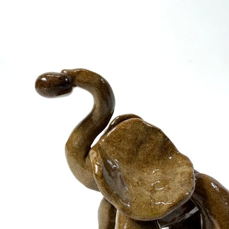 VINTAGE  CERAMIC ELEPHANT FIGURE
