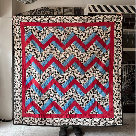 VINTAGE  PATCHWORK QUILT RUG
