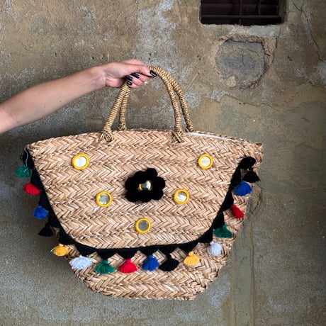 USED STRAW BASKET BAG