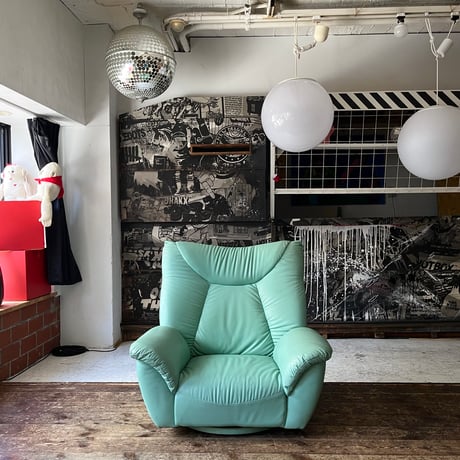 USED VINYL LEATHER 1P SOFA
