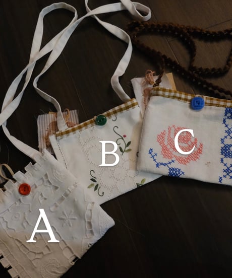 【26aw】antique cross pochette