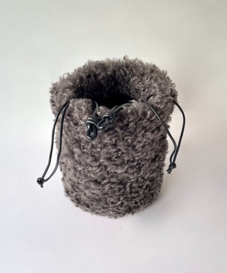 anana　ボア巾着BAG（チャコールグレー）