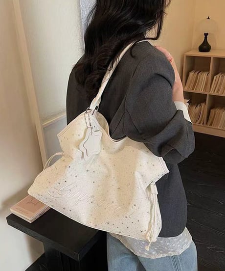 チャーム付き　スター　バッグ
