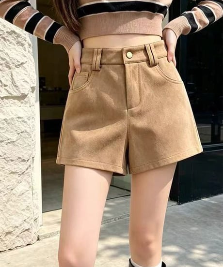 ハイウエストショートパンツ
