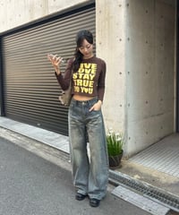 LOVE ロゴ長袖トップス