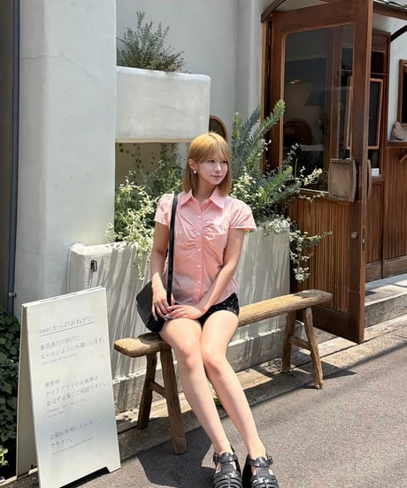 パフスリーブ　シャツ