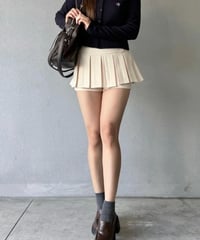 プリーツミニスカート