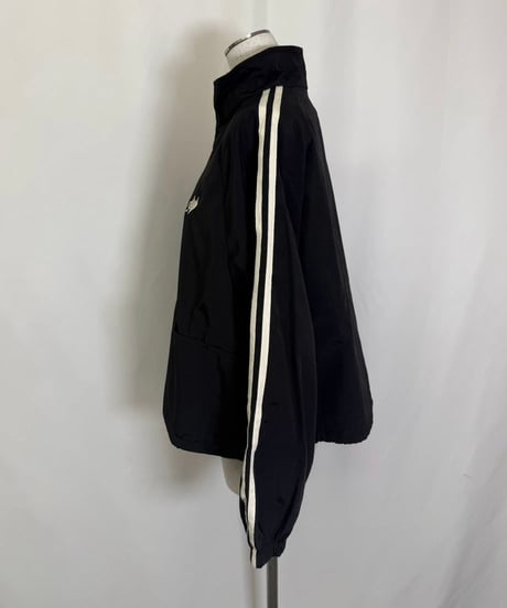 ジップ　トラックジャケット