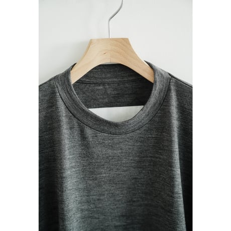 nonnotte "Super140' Washable Wool Jersey" C/N Oversized Tapered Long Sleeve