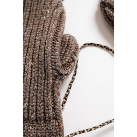 AVIVA JIFEI XUE  Knit Mittens