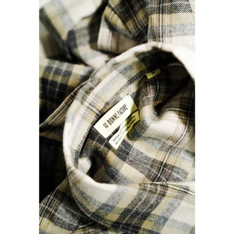 DE BONNE FACTURE ARTIST SHIRT