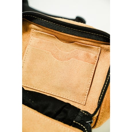 【受注10月納期】 This is a(n)  CF Waist Pack