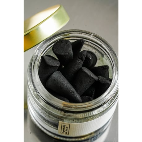 Saint Rita Parlor INCENSE 25 PYRES