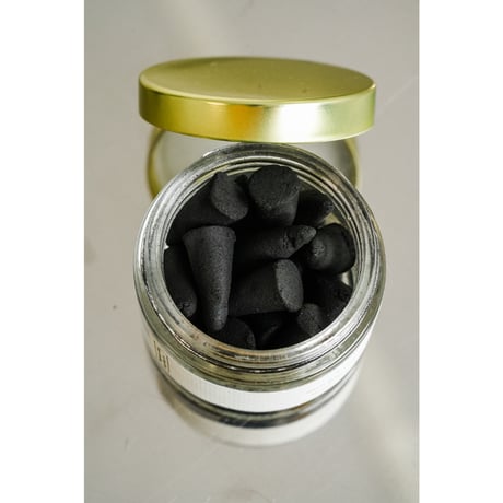 Saint Rita Parlor INCENSE 25 PYRES