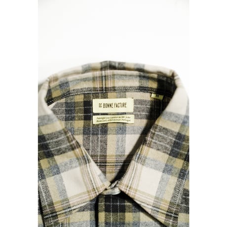 DE BONNE FACTURE ARTIST SHIRT