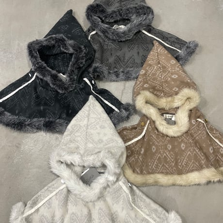 Snow Jaquard Hooded Cape