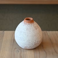 142 手びねり一輪挿し