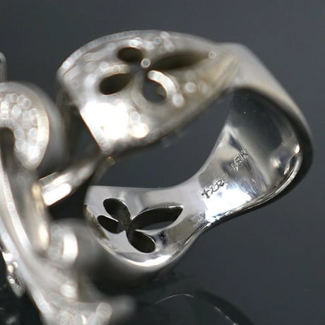 Loree Rodkin Pave Diamond Ring 18K White Gold #101070