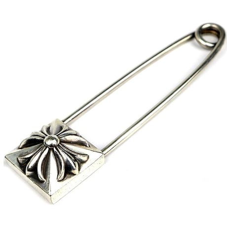 Chrome Hearts Pyramid CH Plus XL Safety Pin #104150
