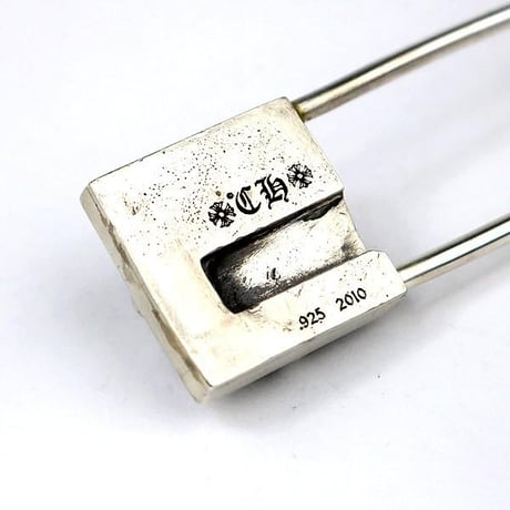Chrome Hearts Pyramid CH Plus XL Safety Pin #104057