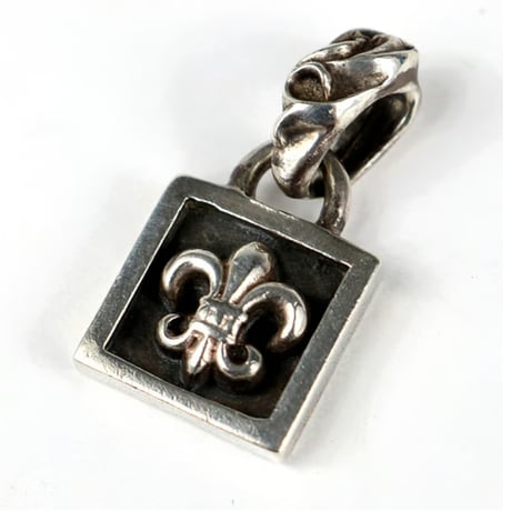Chrome Hearts Framed BS Fleur Pendant #31644