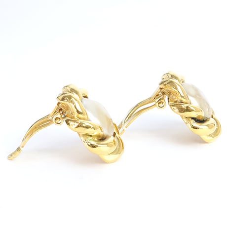 CHANEL Vintage Twisted Rope Clip-On Earrings Faux Pearl Gold-toned 2180 #19974