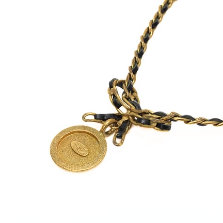 CHANEL Bow & Medal Pendant Necklace Gold-toned 95P #76580