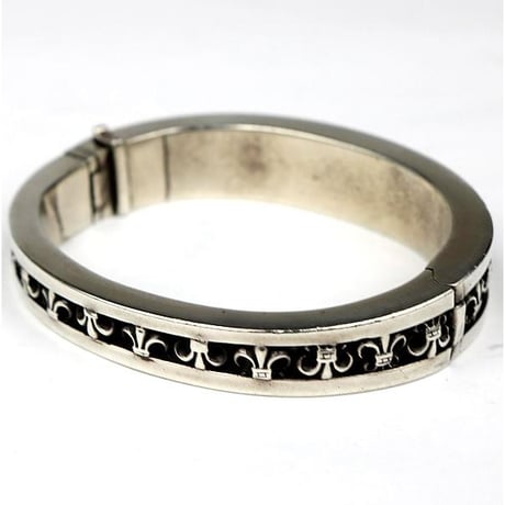 Chrome Hearts V Band BS Fleur Bangle #103988