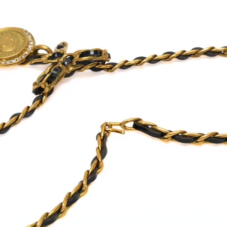 CHANEL Bow & Medal Pendant Necklace Gold-toned 95P #76580