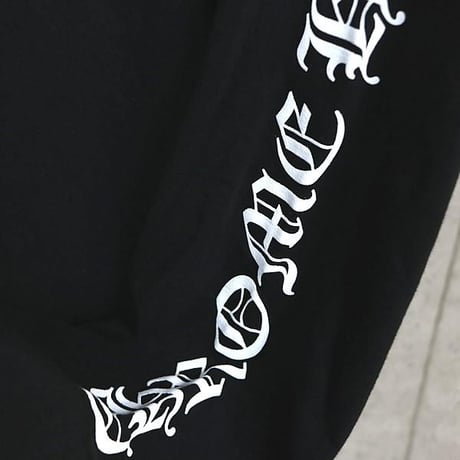 Chrome Hearts Old English Scroll Label Long-Sleeve T-Shirt #104247