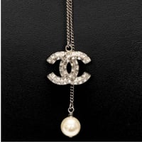 CHANEL CC Logo Pendant Necklace Faux Pearl Crystal Silver-toned B14A #76298
