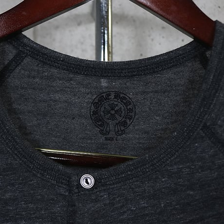Chrome Hearts Vintage Henley Neck Back Flare Knee 3/4 Sleeve T-Shirt #31767