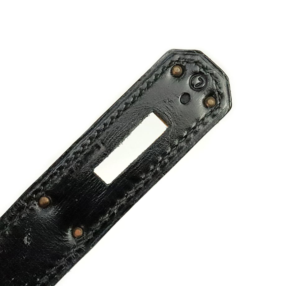 6abc79d64941938fb380edc5