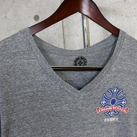 Chrome Hearts Taipei Exclusive CH Plus V-Neck T-Shirt #104204
