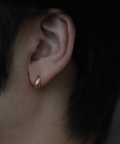 Dew pierce / Gold