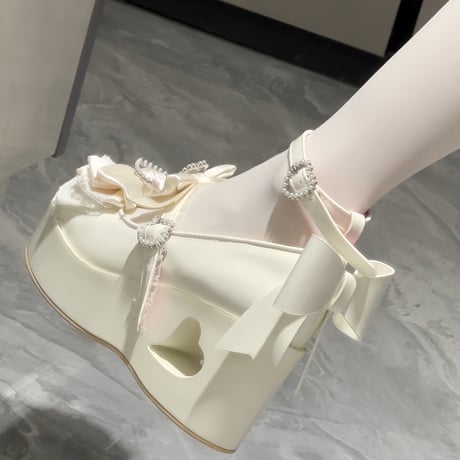 恋色誓約  ハートカットヒール　厚底パンプス　ホワイト