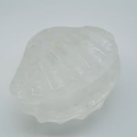 貝型水晶