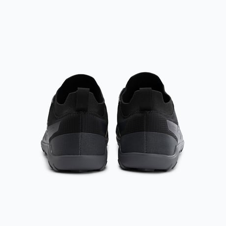 XERO SHOES ゼロシューズ / Mesa Summit WP メササミット WP [メンズ] 《ブラック》